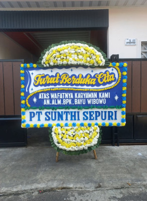 Papan Bunga Duka di Benawa